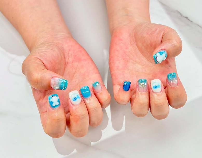 네일 아트 케어