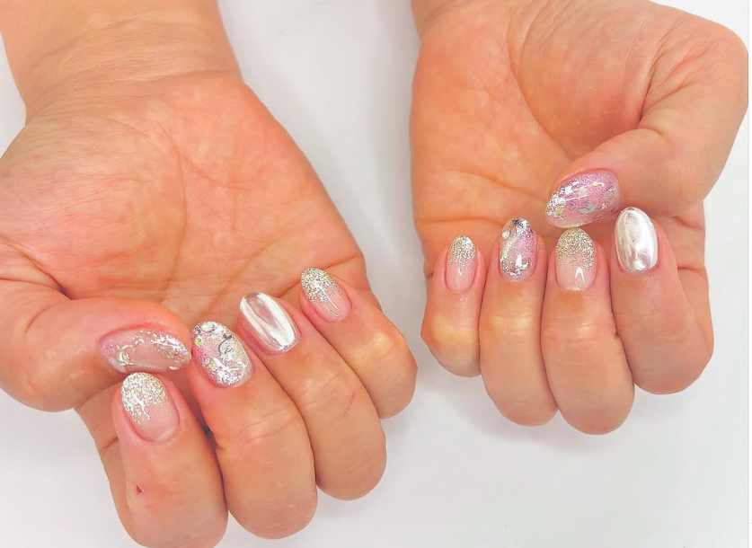 네일 아트 케어